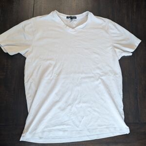 Robert Barakett White V-Neck Short Sleeve Tee